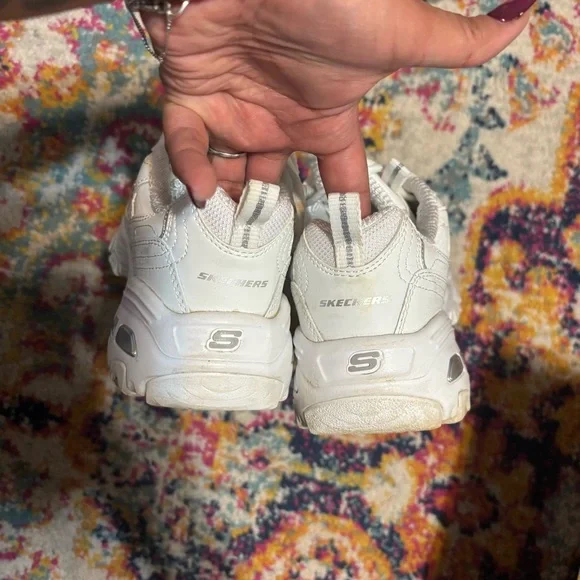 Skechers D’Lites Women's White and Gray Sneakers - Picture 7 of 8